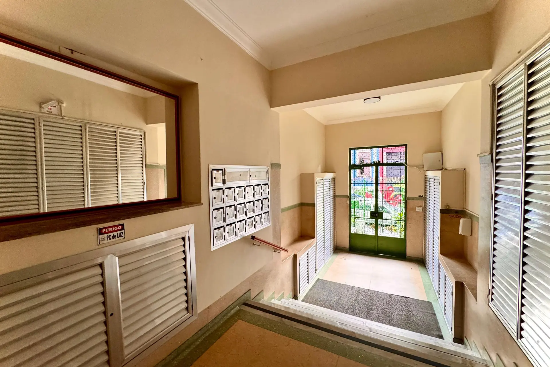Furnished apartment, 85 m², with a home office — photo 19