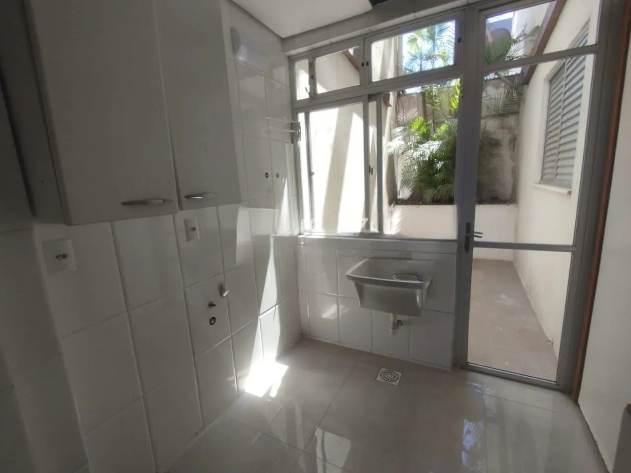 4-bedroom apartment with glass balcony and 152 m² — photo 15