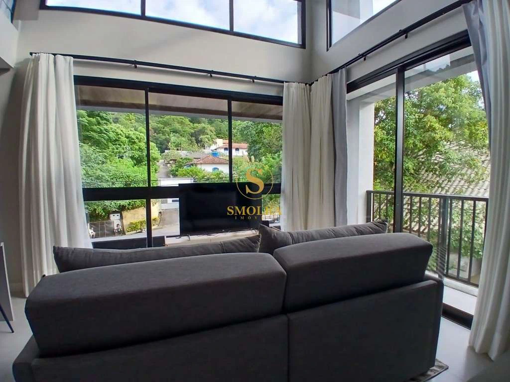 Loft with 1 bedroom and mountain views — photo 2