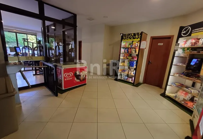 Furnished 179 m² apartment with 3 bedrooms — photo 67
