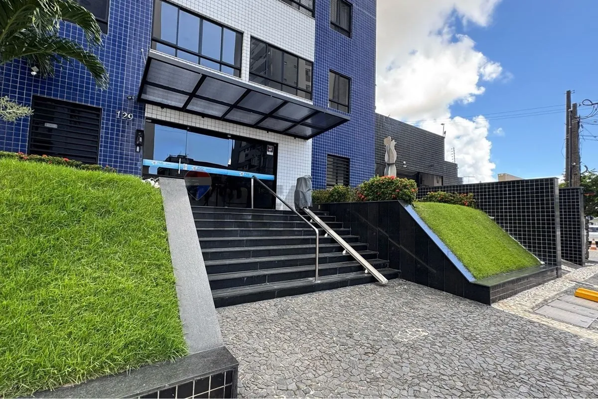 4-bedroom apartment with a water view in João Pessoa — photo 3