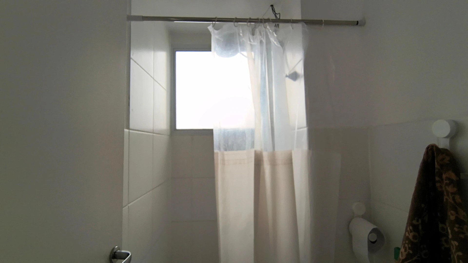 Furnished 2-bedroom apartment with 1 bathroom — photo 20