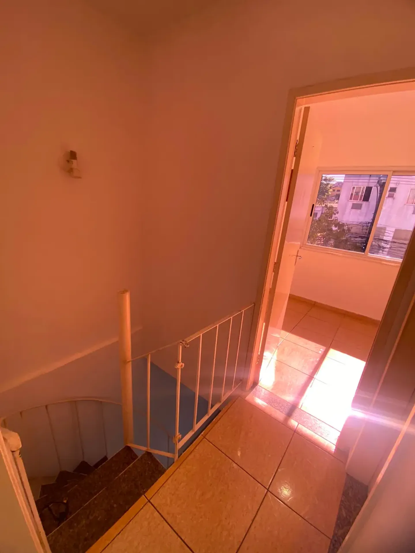 Casa duplex com varanda, 2 quartos e 2 banheiros — photo 24