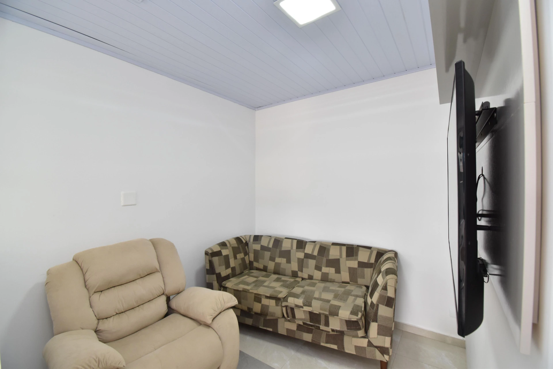 Furnished 2-bedroom apartment, 60 m²