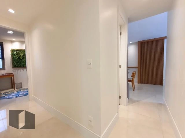 4-bedroom apartment with a dishwasher in Rio de Janeiro — photo 16