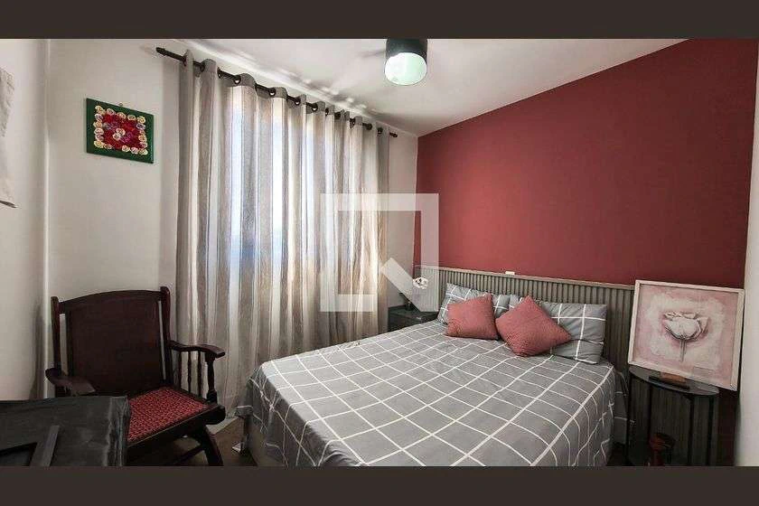 Furnished 2-bedroom apartment with balcony and desk corner — photo 15