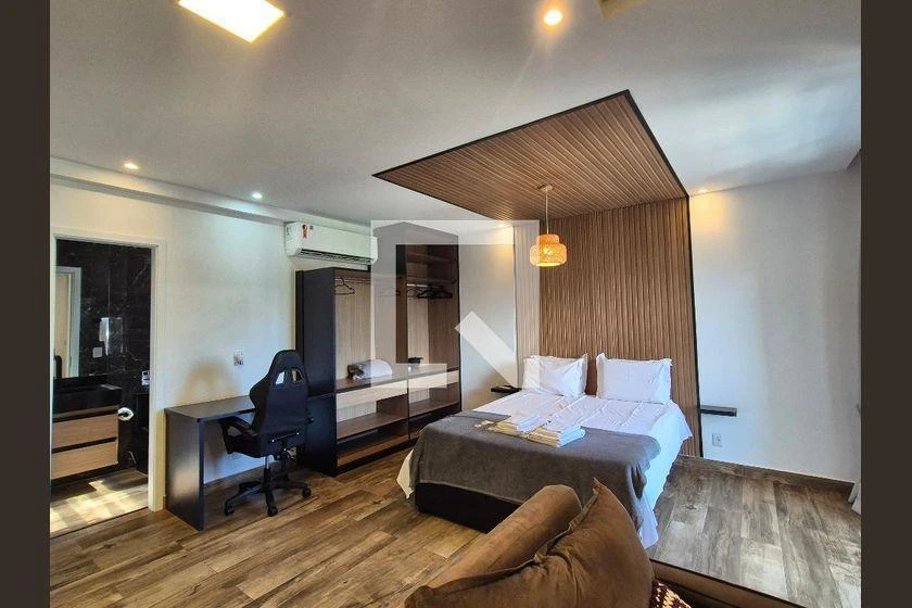 Kitnet amueblada de 48 m² con 1 dormitorio y balcón — photo 7