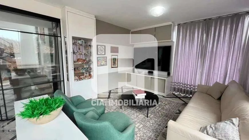 House with 4 bedrooms and 2 en-suite, private garden — photo 5