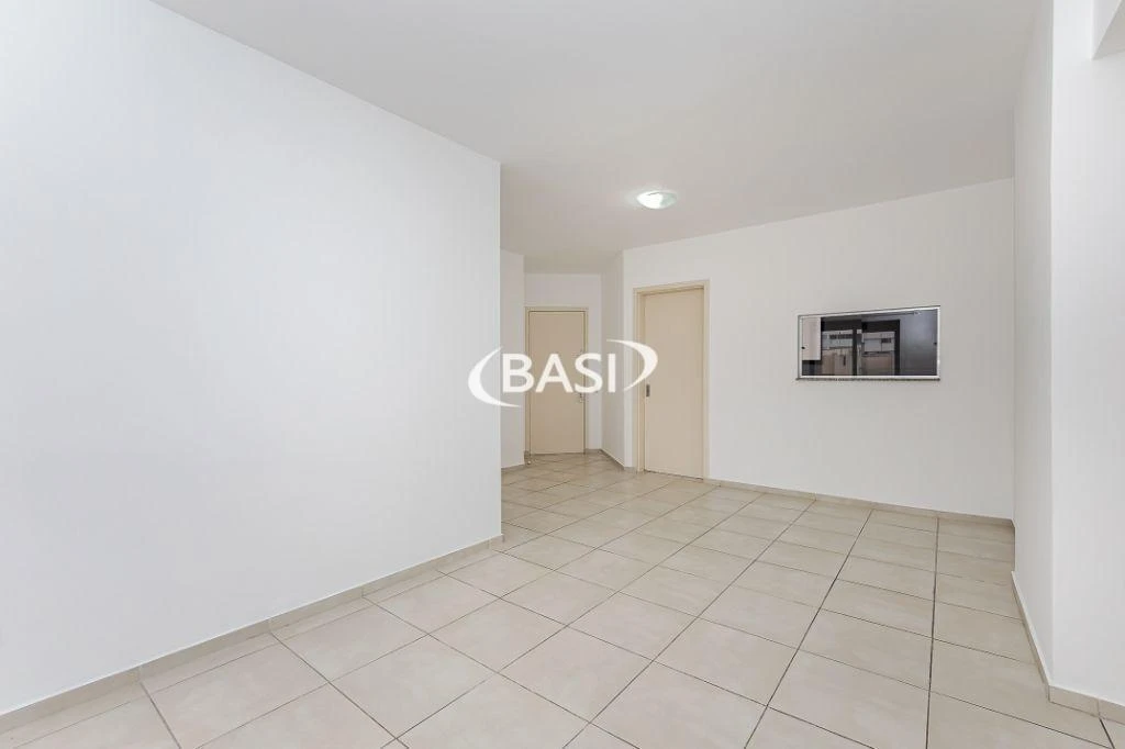 Квартира 84 м² з пральною машиною та балконом із грилем — photo 6