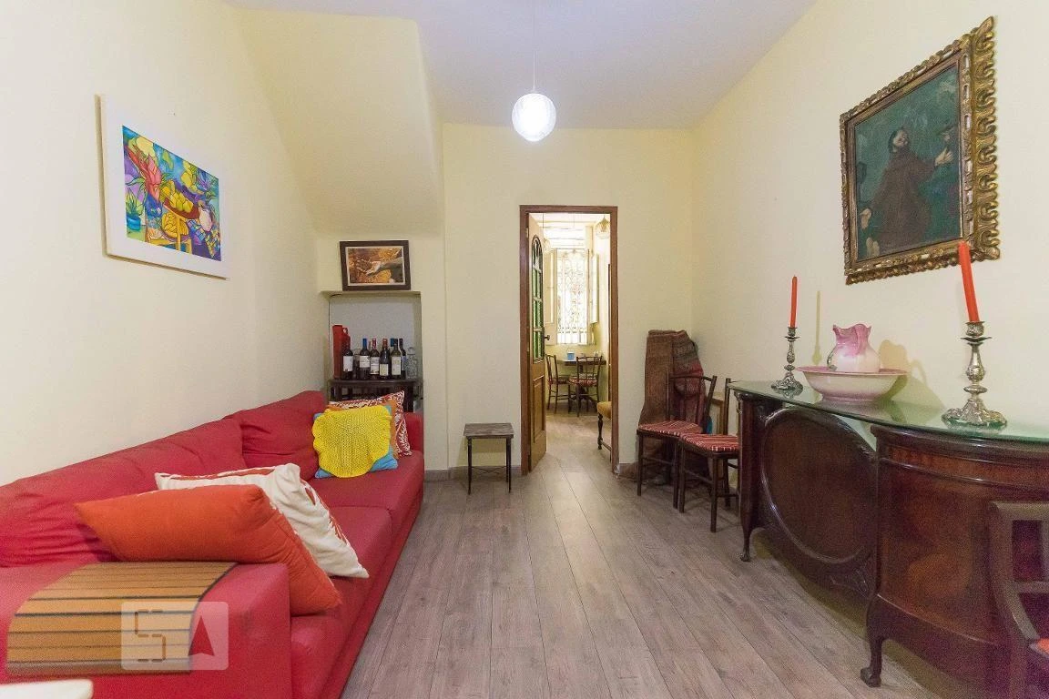 Casa com 5 suítes e 300 m², sem vaga de garagem — photo 8