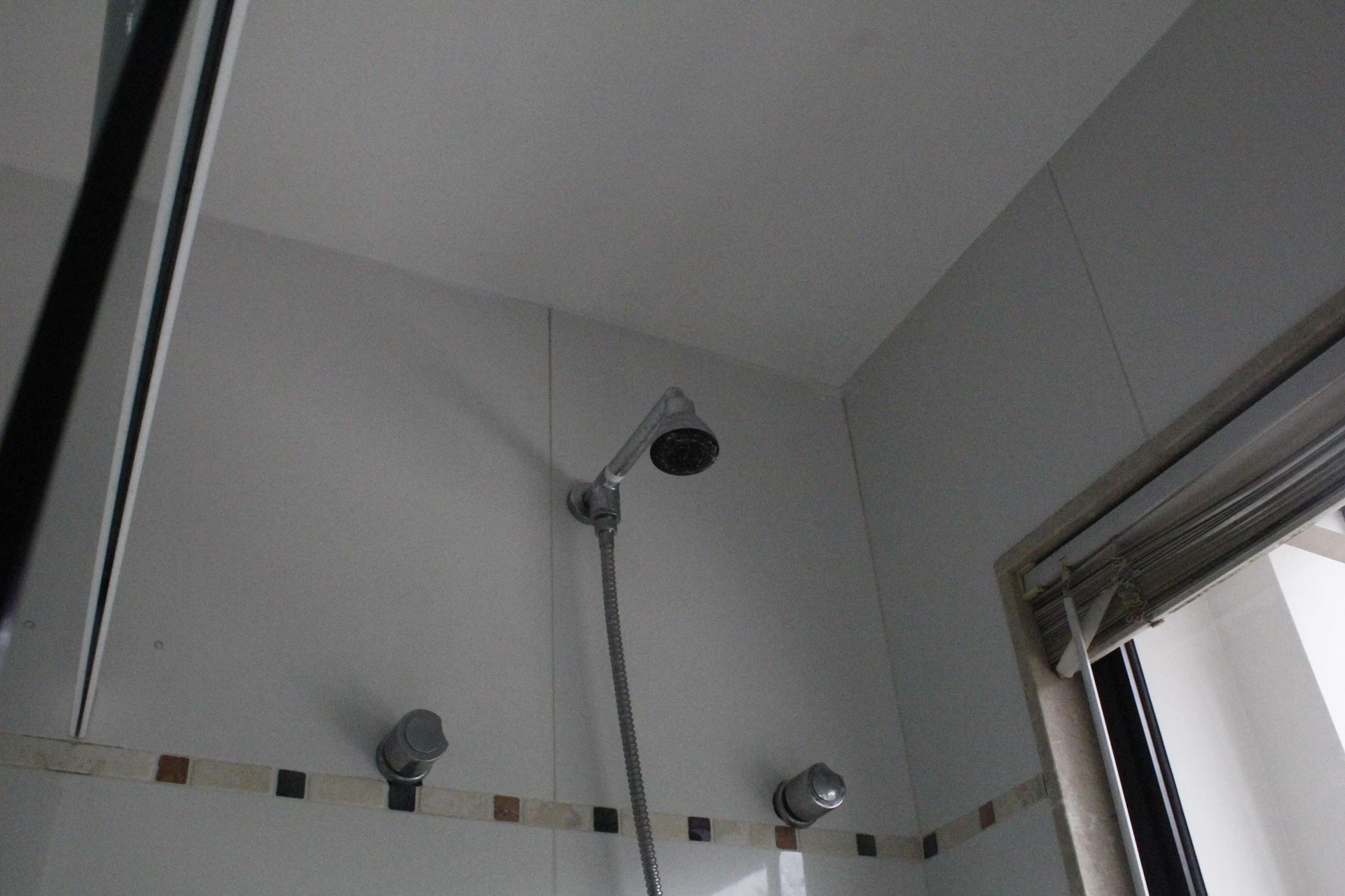 House with 5 bedrooms and 5 parking spaces — photo 69