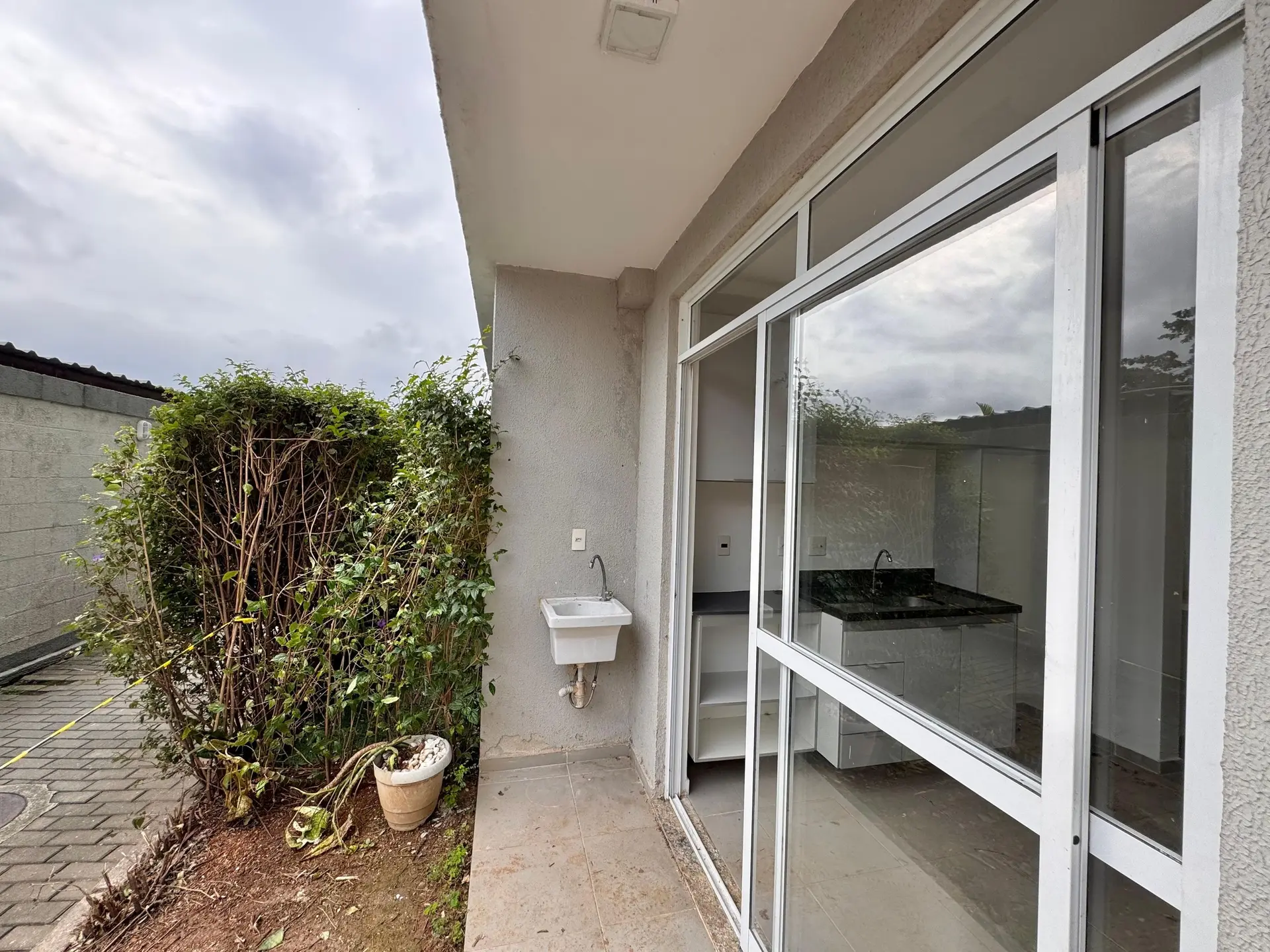 Rental apartment with 1 bedroom and private balcony — photo 9