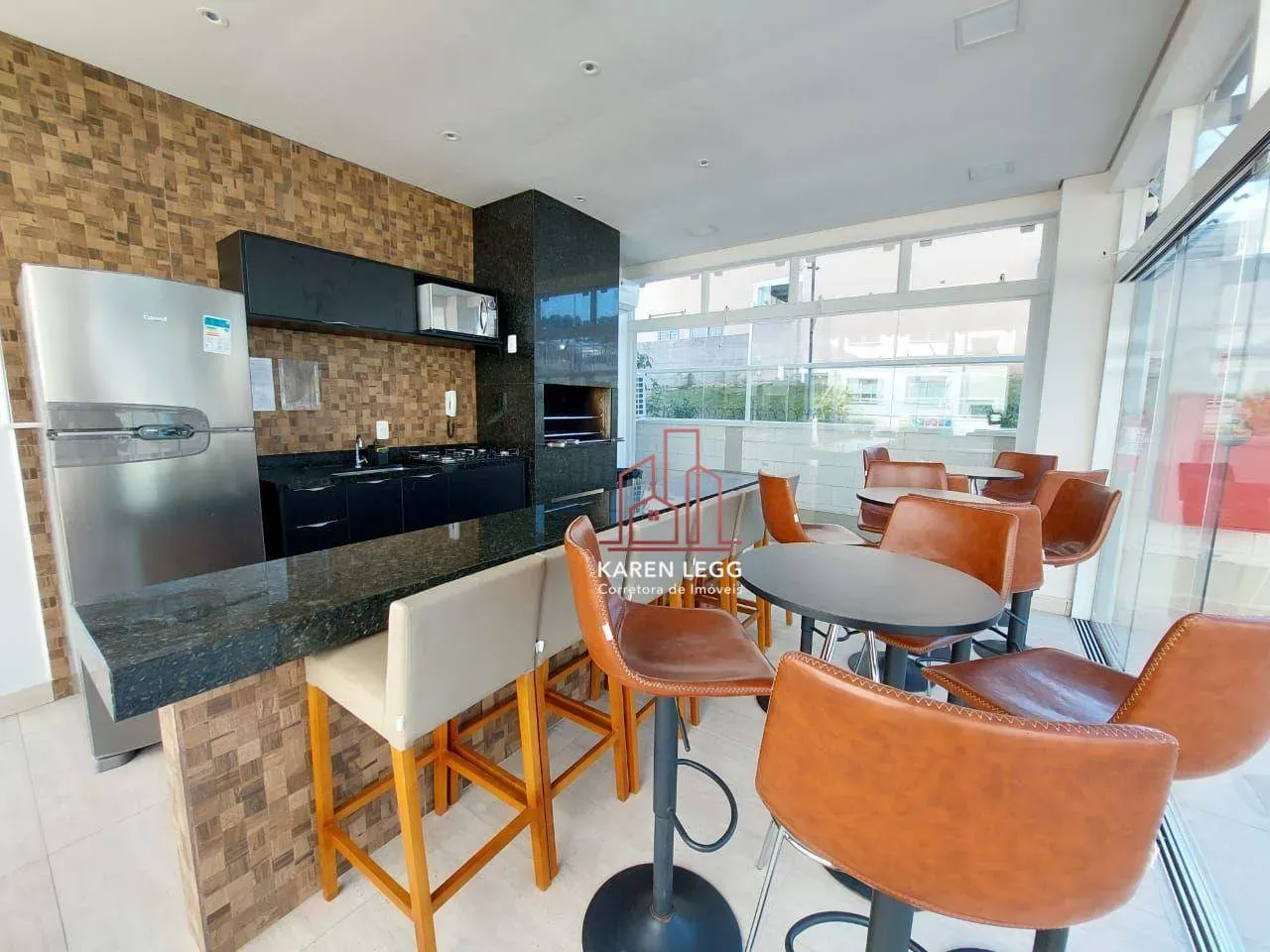 50 m² apartment with 2 bedrooms, 2 baths and balcony — photo 48