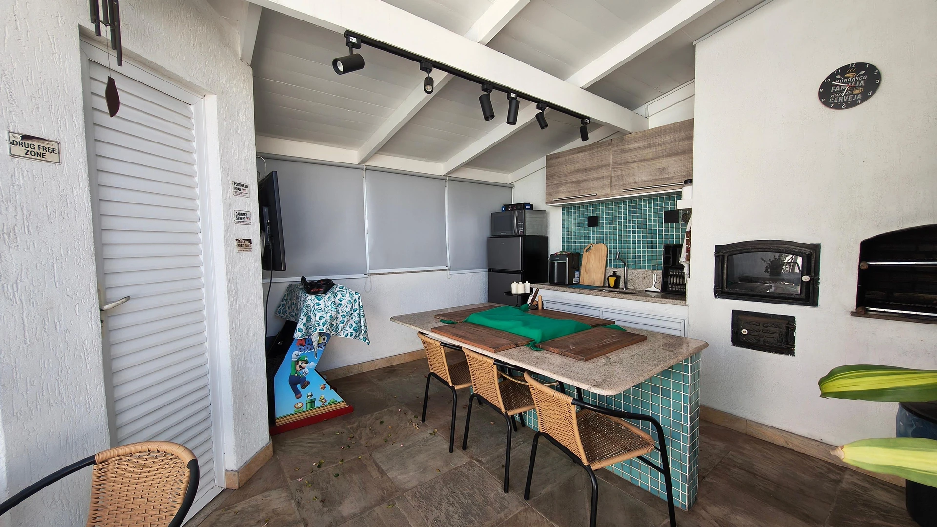 Apartamento mobiliado com 3 suítes e varanda com churrasqueira — photo 32