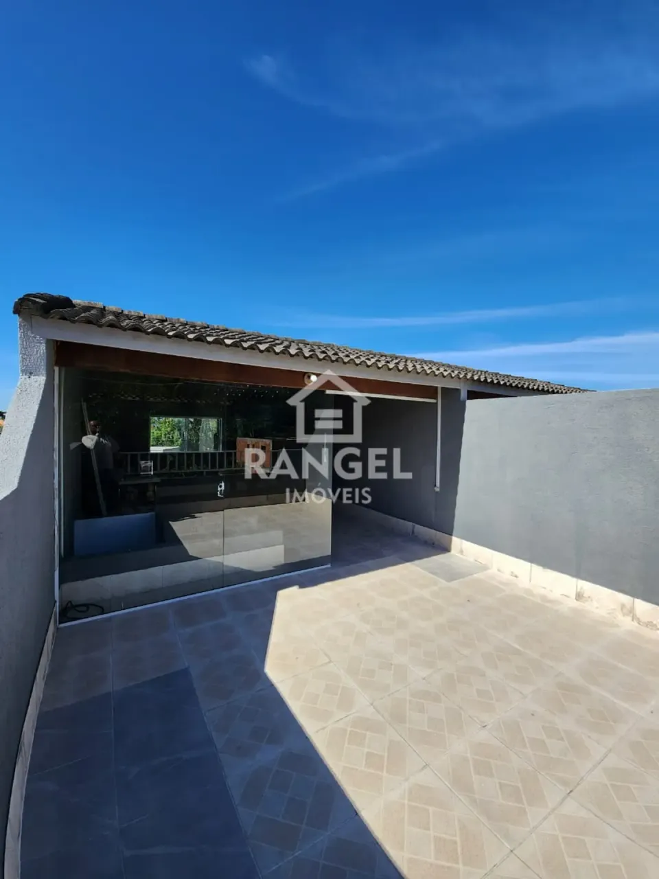 Casa com 3 quartos e varanda, 2 vagas, 3 banheiros — photo 18