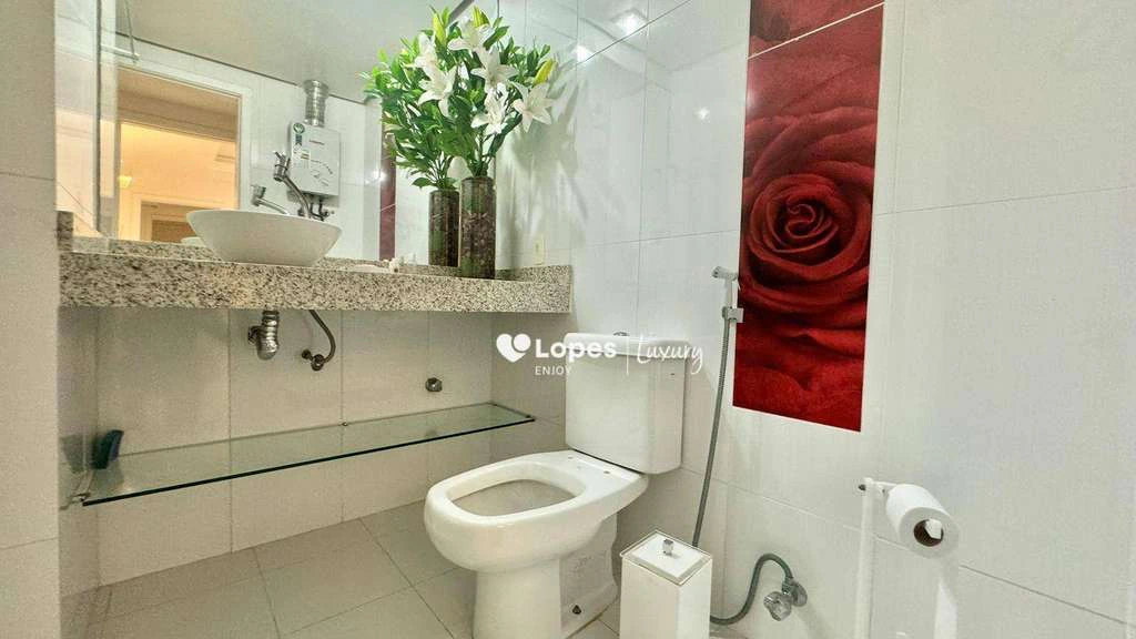 Furnished 2-bedroom apartment with 96 m² — photo 7