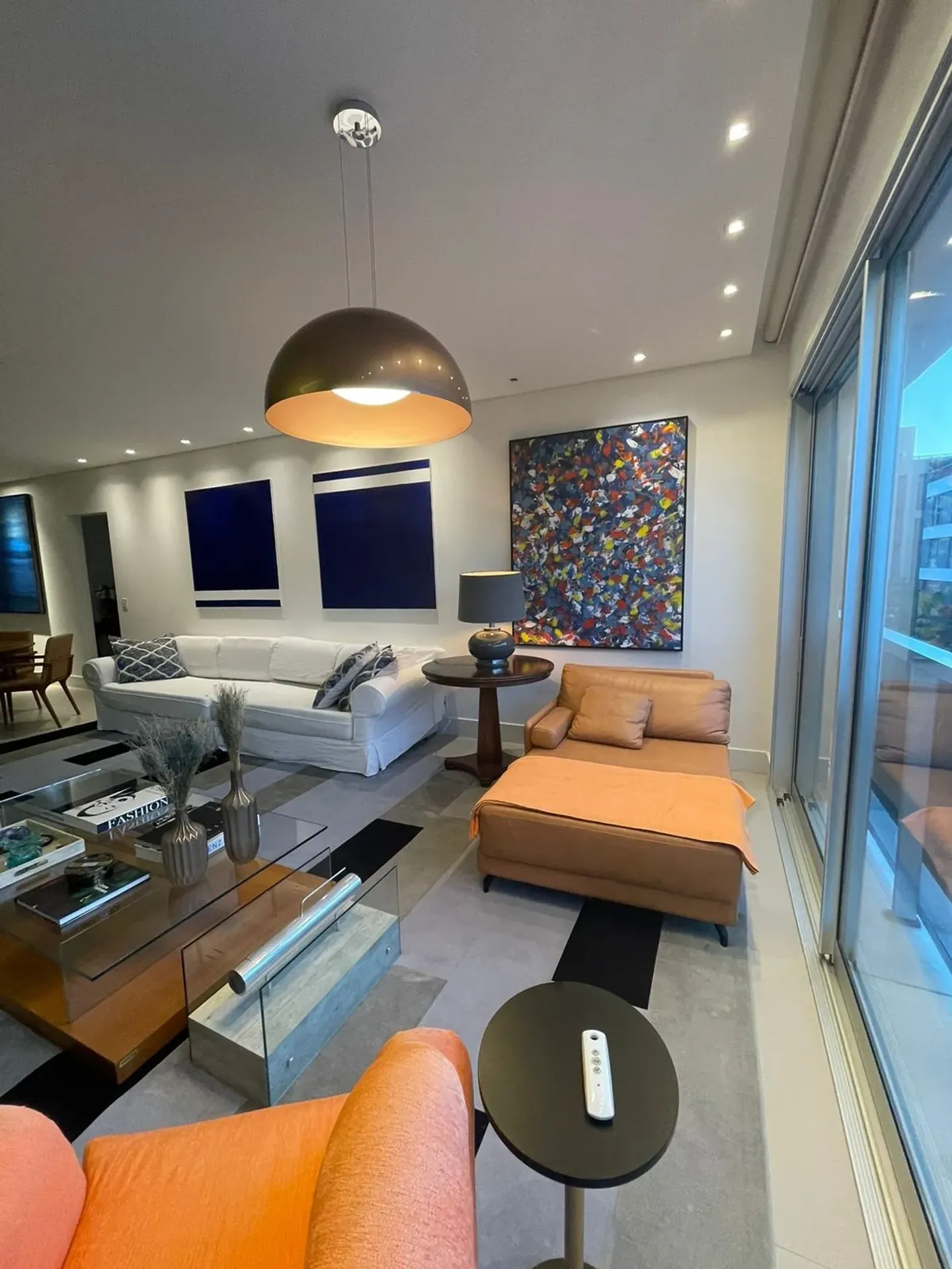 150 m² apartment with 3 en-suite bedrooms and private garden