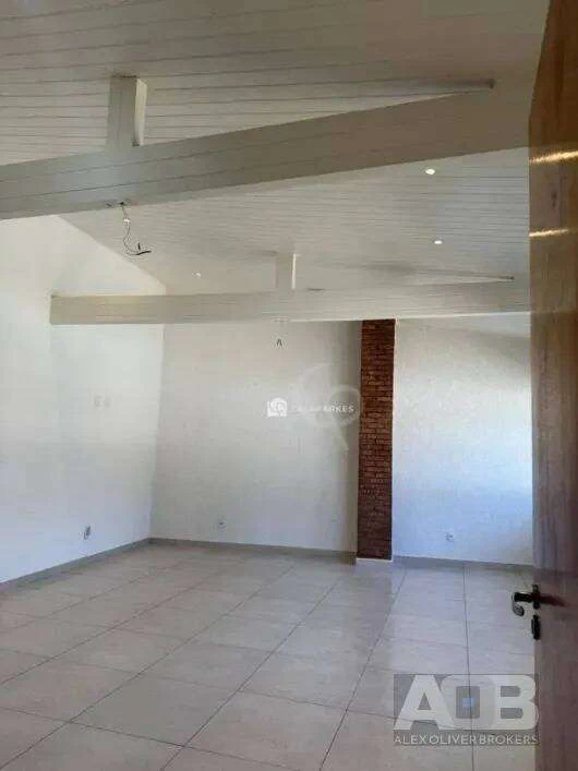 Casa de 3 quartos com 470 m² e fogão a gás — photo 10