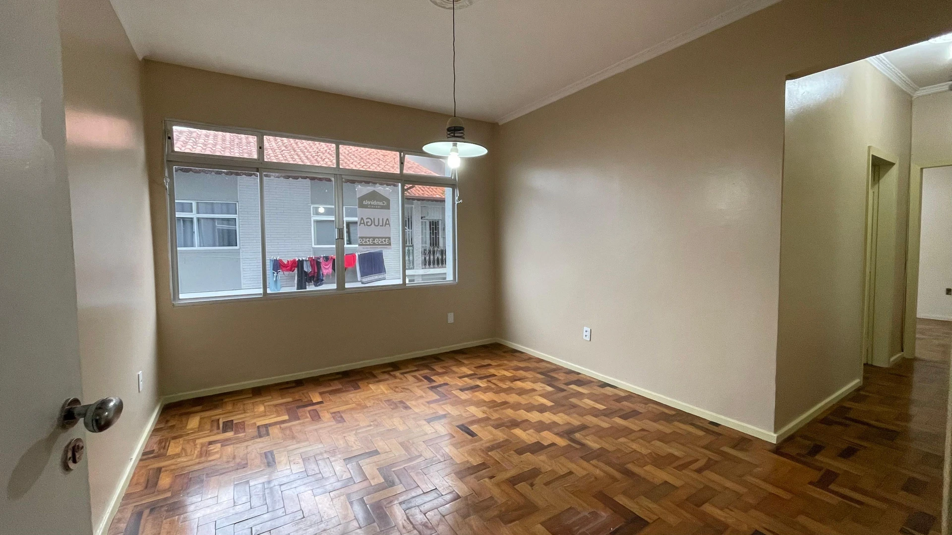 Apartment, 70 m², with wood or laminate floors