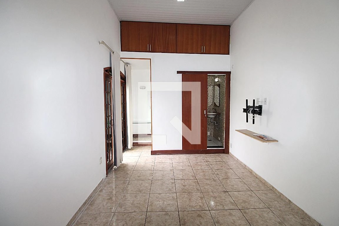 Furnished house for rent with 3 bedrooms and a balcony — photo 26