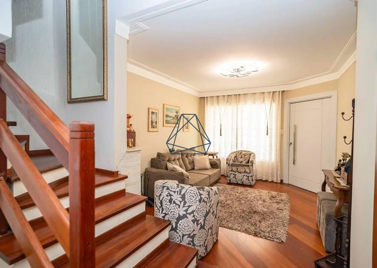 Washing machine in a 4-bedroom house, 210 m² — photo 31