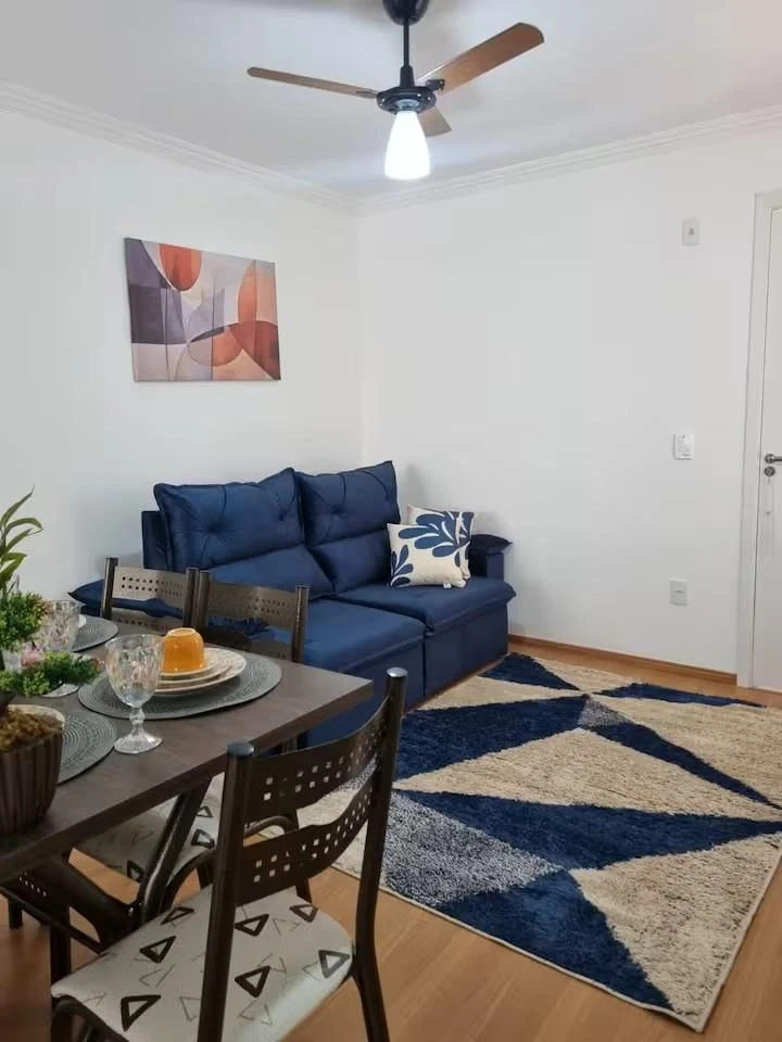 Furnished 2-bedroom apartment with a gas stove