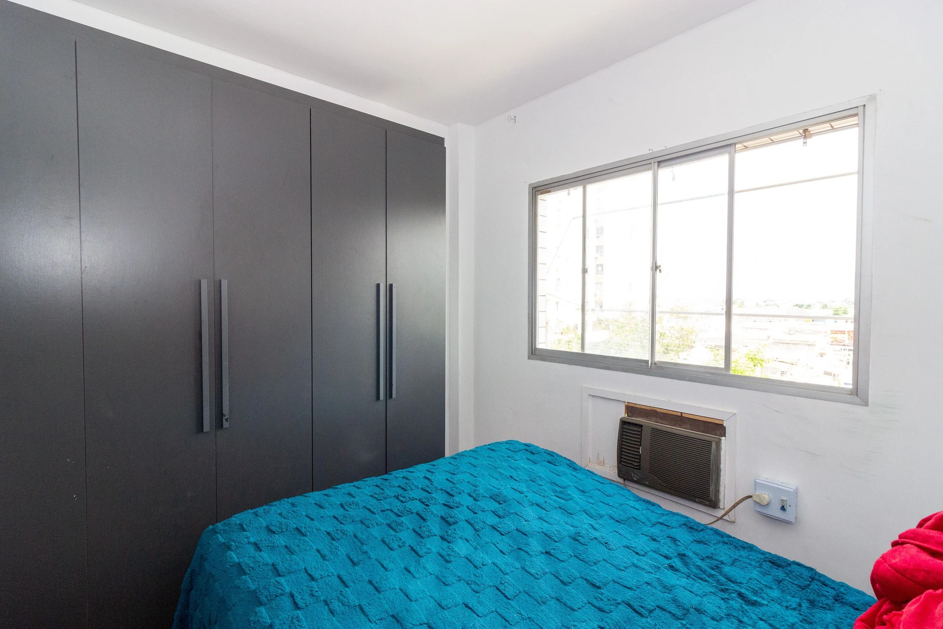 Furnished 2-bedroom apartment with 1 parking space