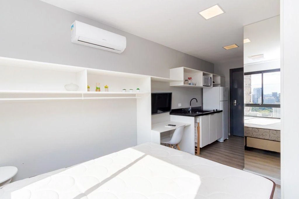 1 quarto e espaço de home office: apartamento de 17 m² — photo 5