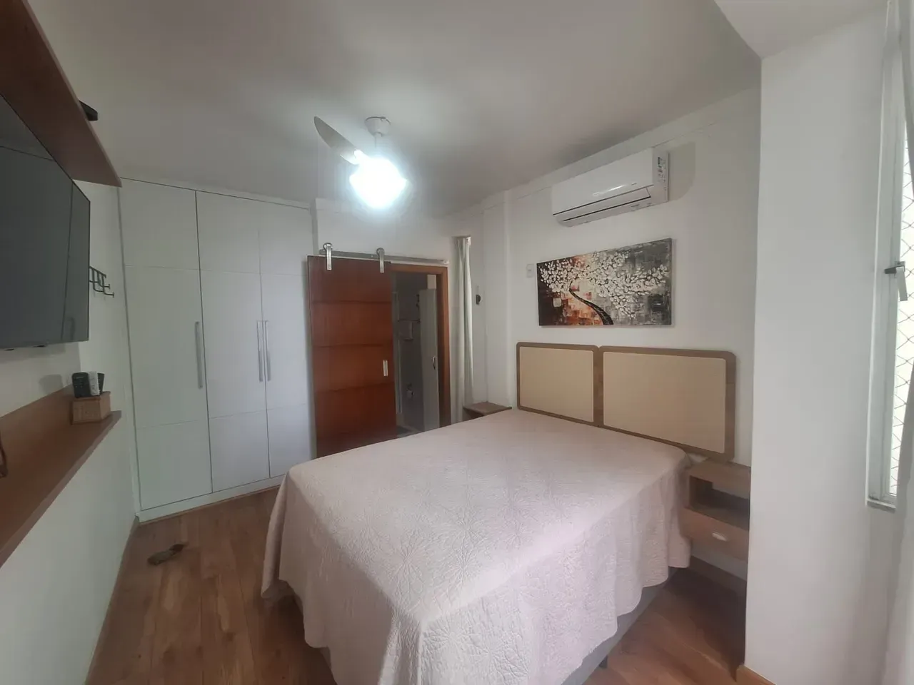 60 m² apartment with 2 bedrooms and 2 bathrooms — photo 2