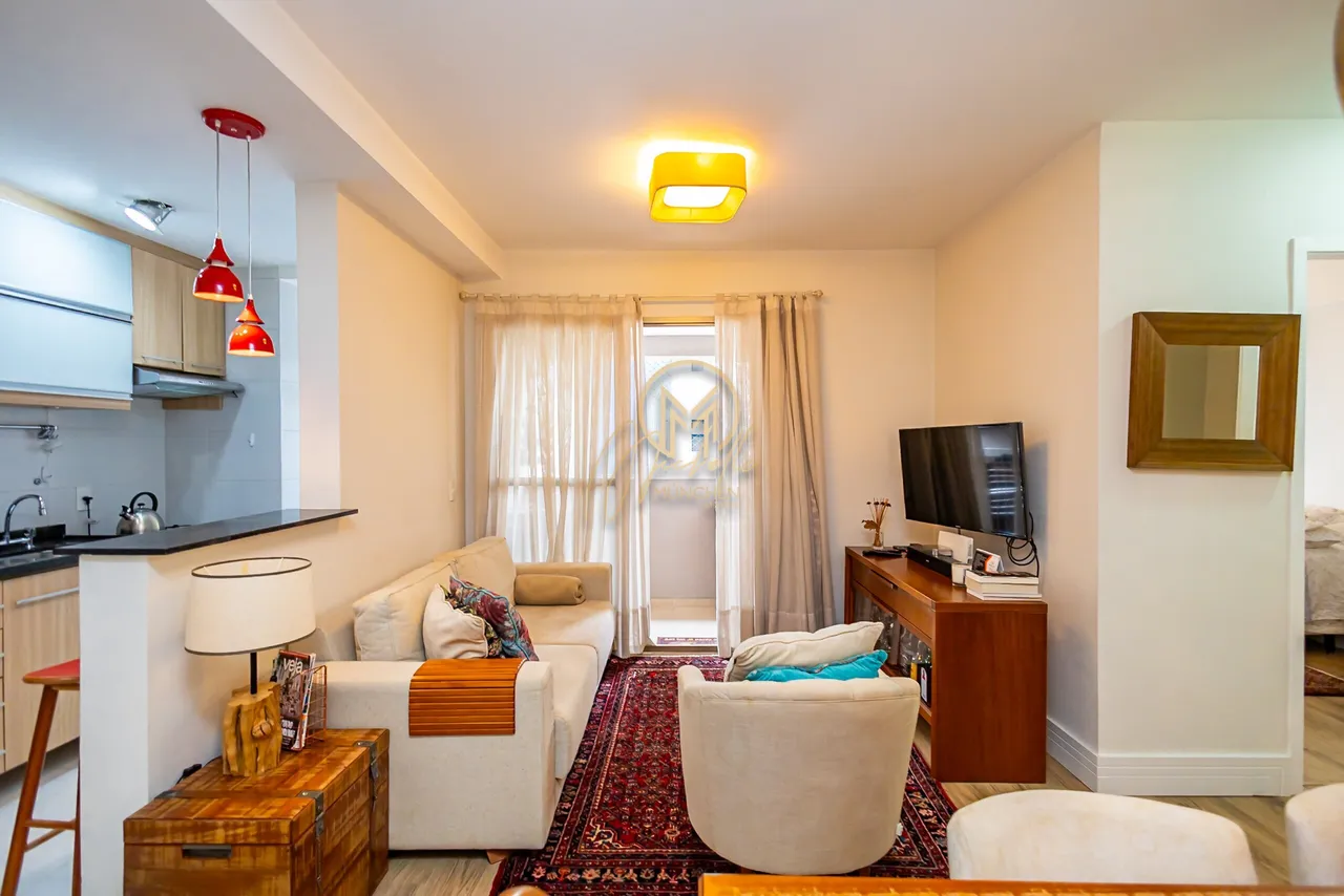 Apartamento mobiliado de 63 m² com sacada