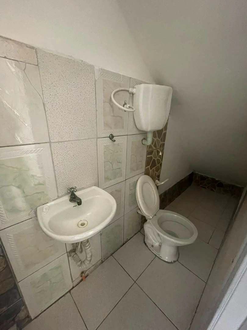 Kitnet estudio de 25 m² con 1 dormitorio y 1 baño — photo 5
