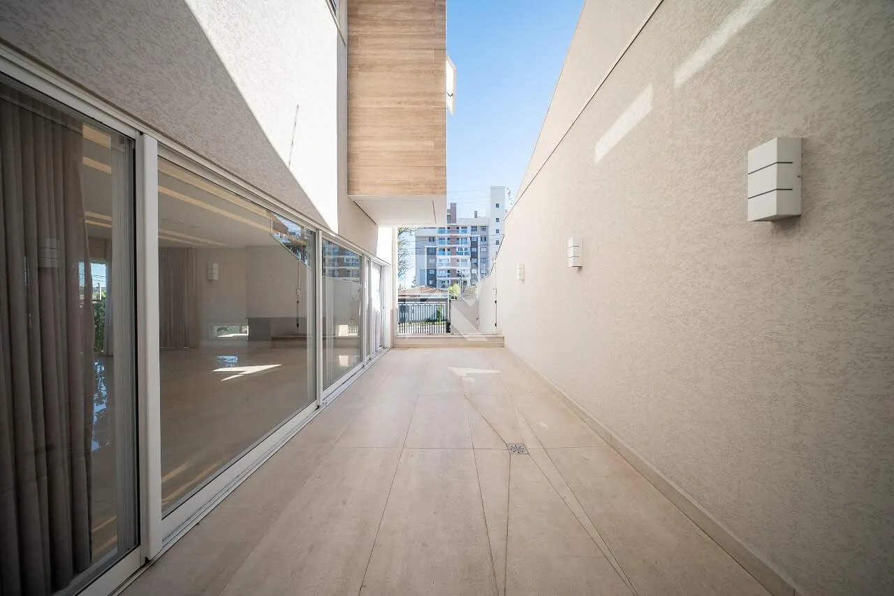 House, 441 m², with a private BBQ — photo 8