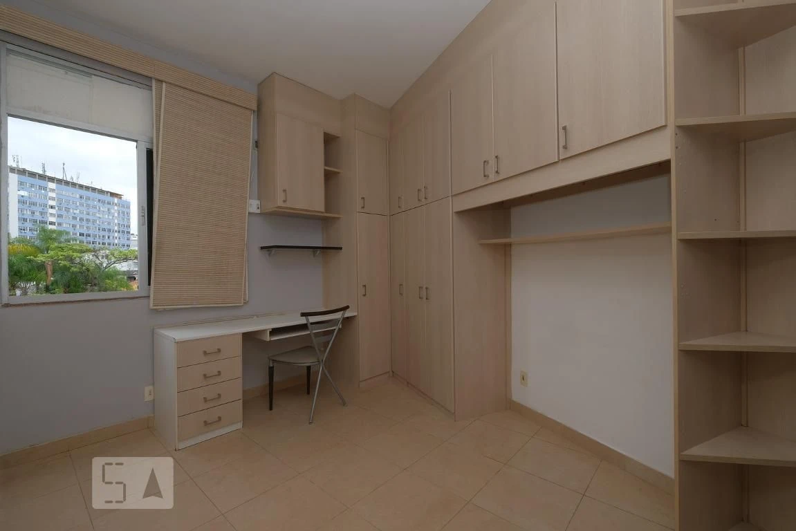 Mountain view in a one-bedroom apartment, 40 m² — photo 6