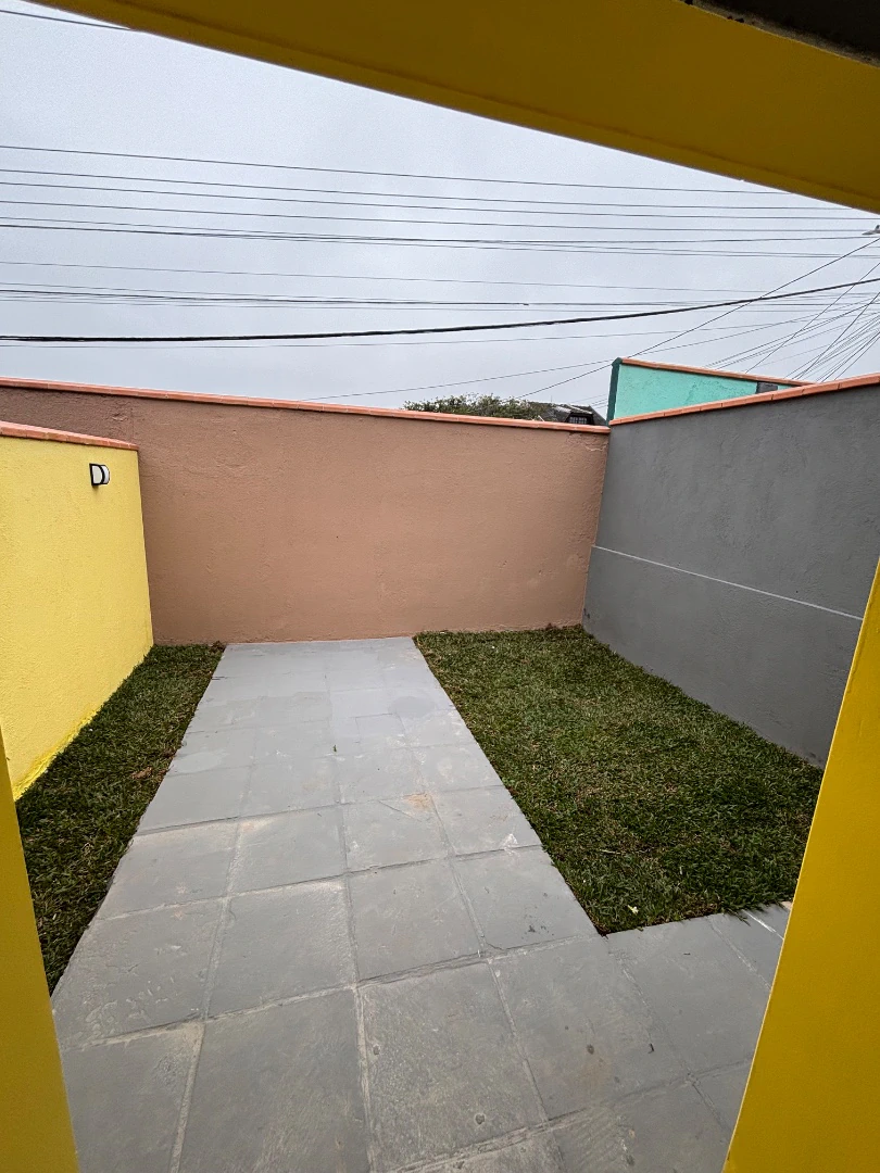 Studio apartment with private garden — photo 3