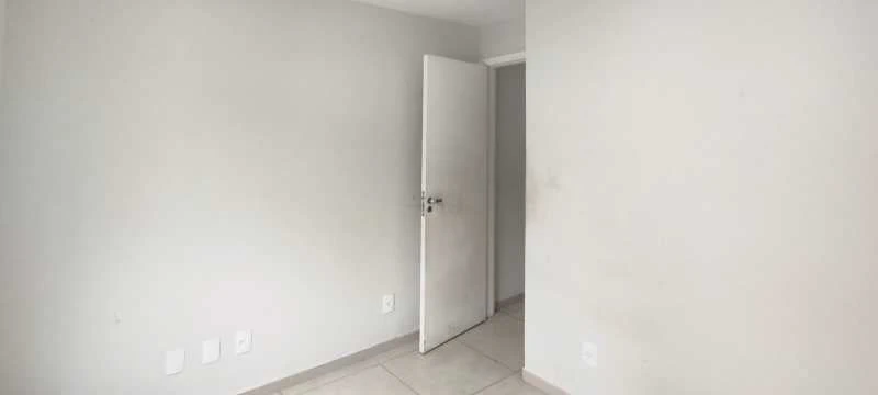 Duplex top-floor home with 3 bedrooms and 1 suite — photo 3
