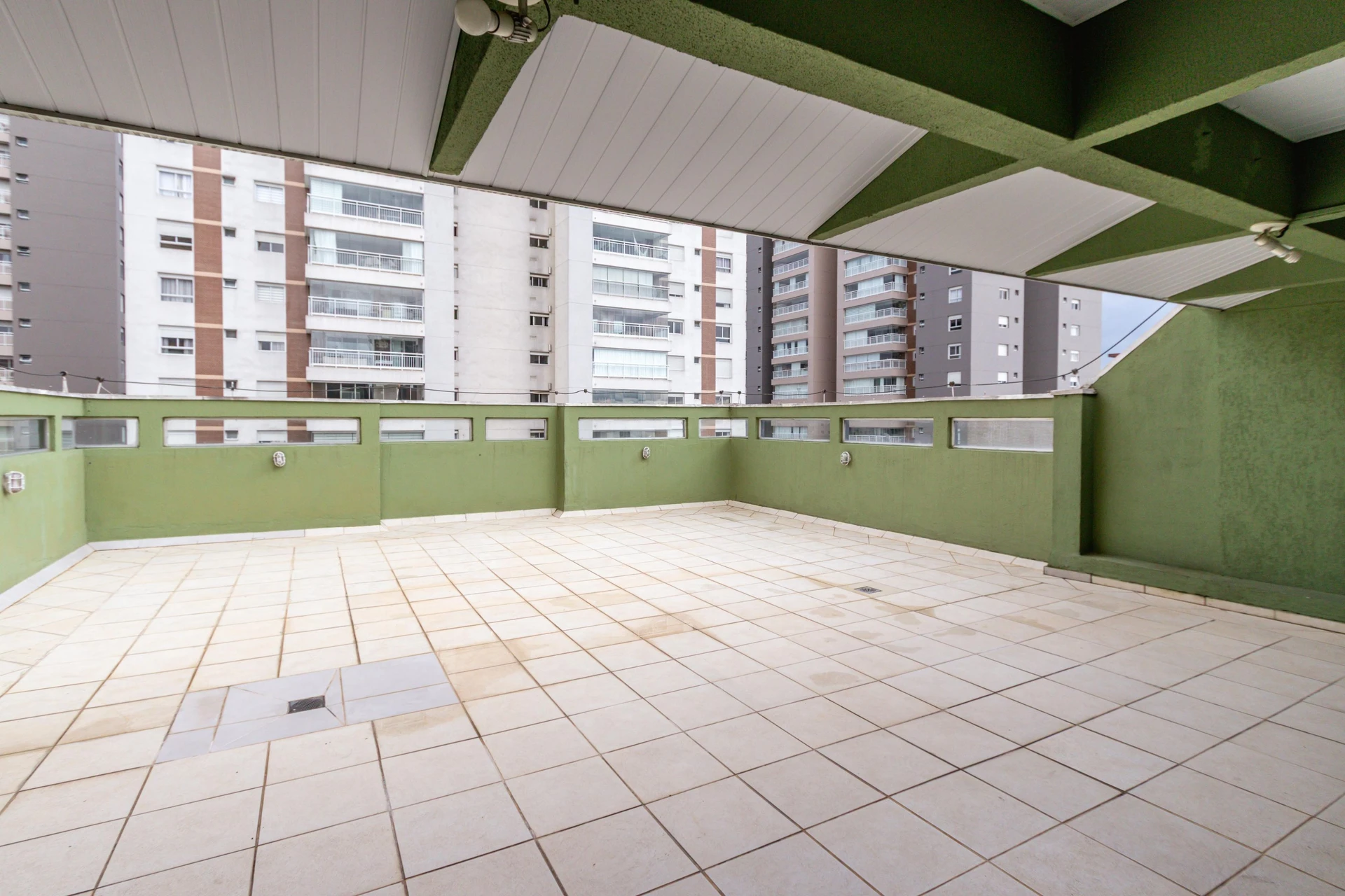 Washing machine in a 2-bedroom apartment, 70 m² — photo 20