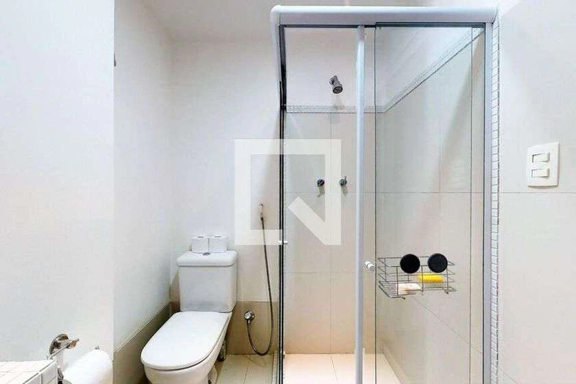 Furnished 2-bedroom apartment with 85 m² and en-suite baths — photo 2