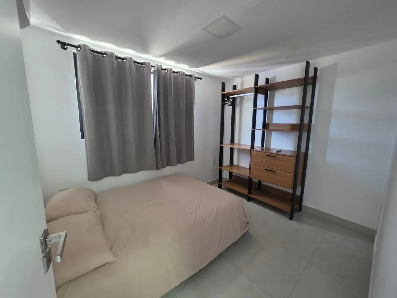 Furnished 110 m² apartment with open-plan kitchen — photo 30