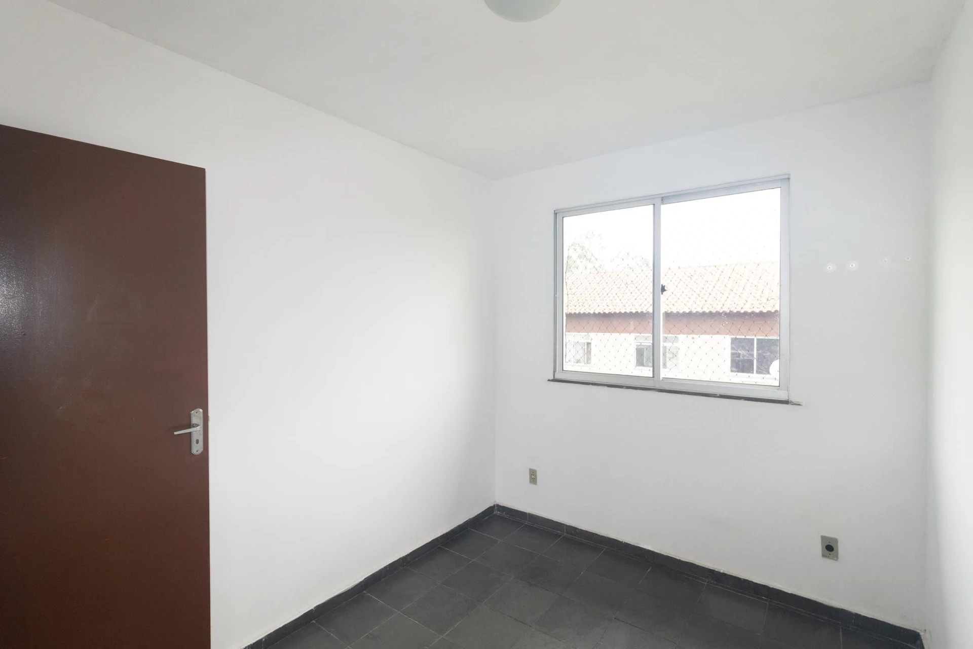 Apartamento de 2 dormitorios, cocina cerrada y mascotas — photo 21