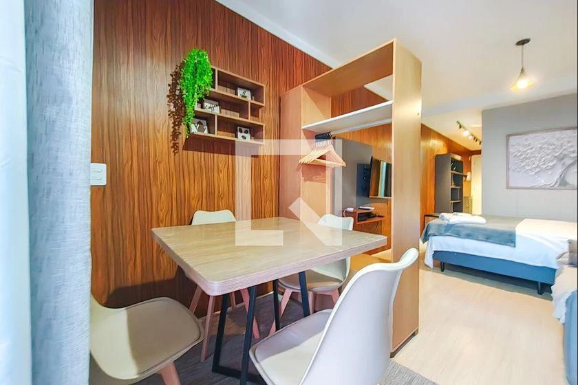 One-bedroom apartment in a building with a gym — photo 20