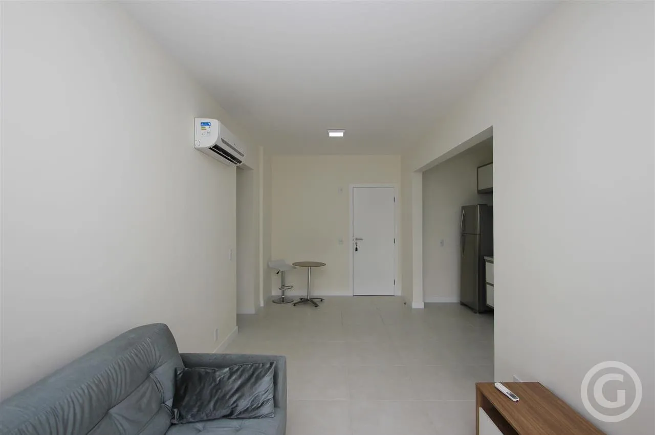 Furnished apartment, 53 m², with a grill on the balcony — photo 9