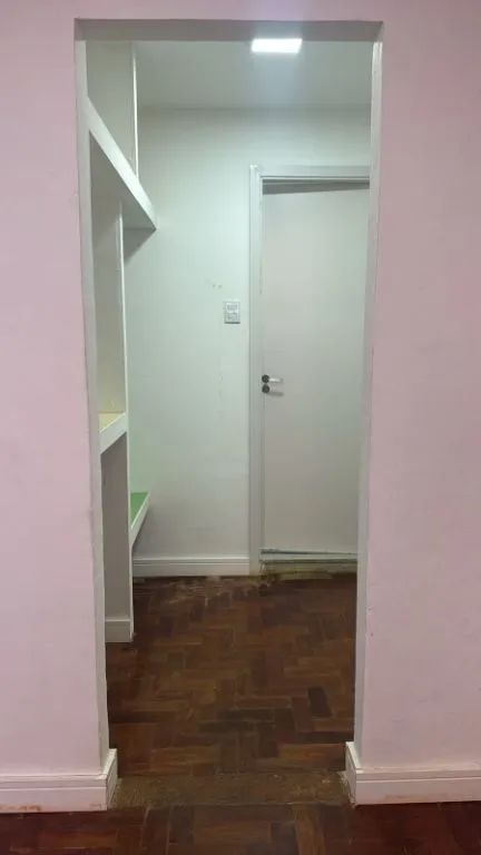 1-bedroom apartment with en-suite and closet on the 1st floor — photo 18
