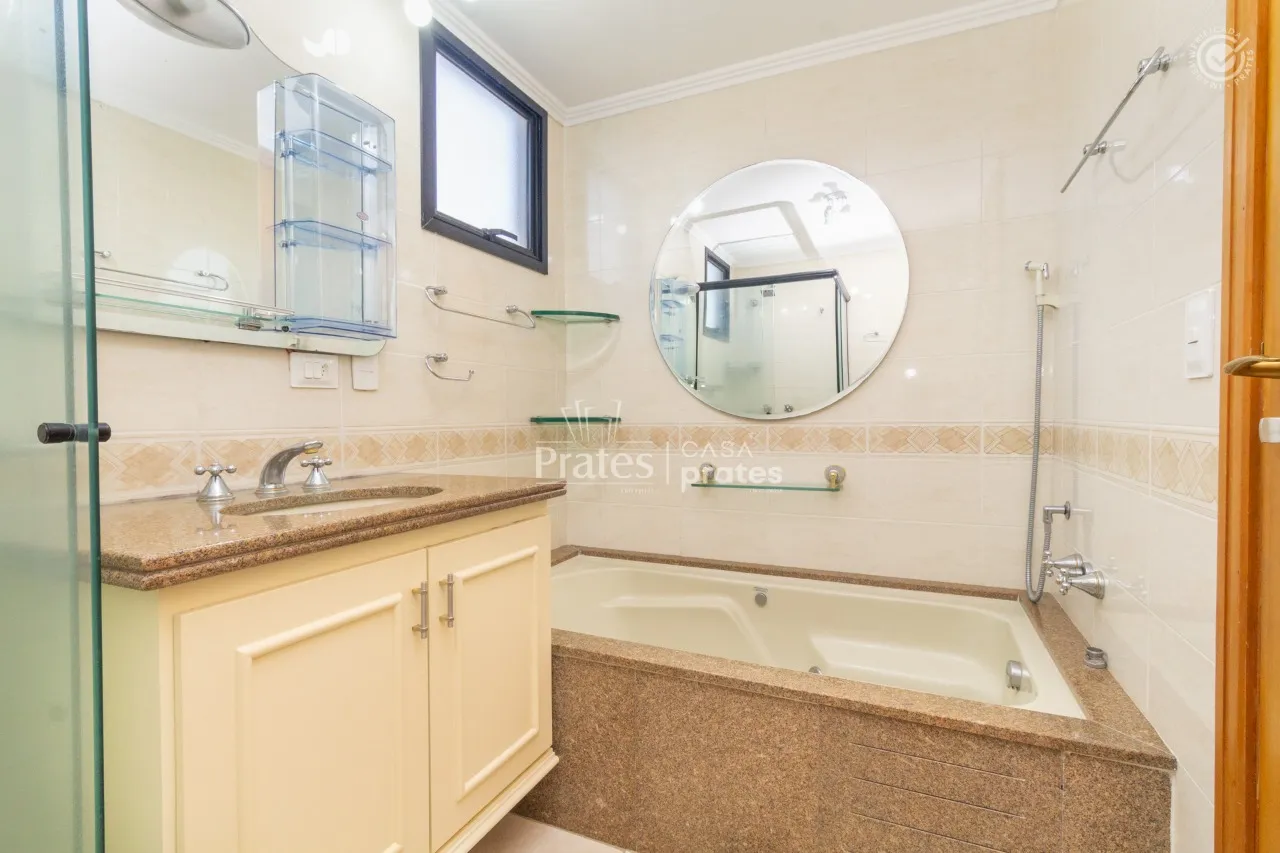 121 m² rental apartment with 3 bedrooms — photo 12