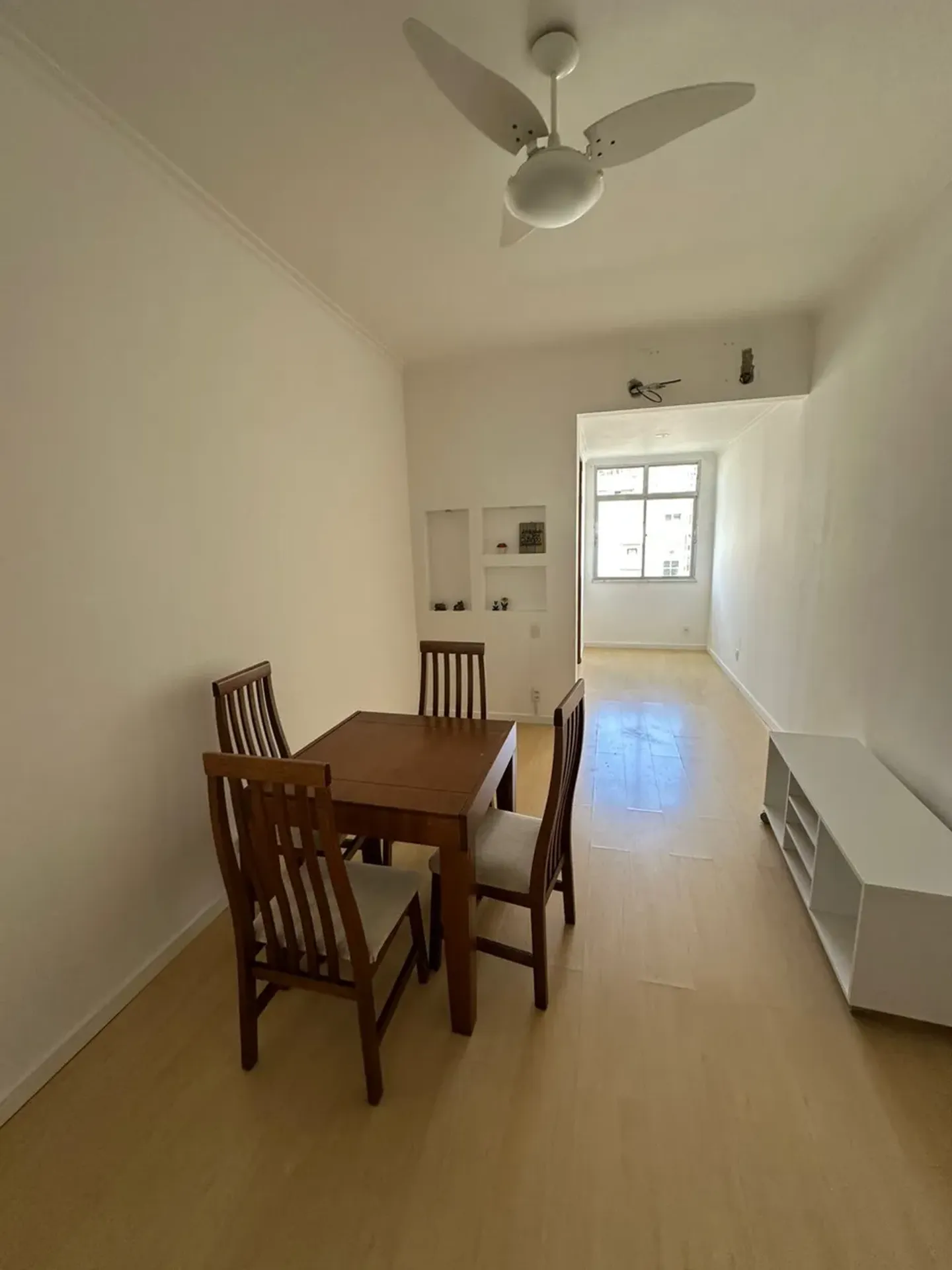 Apartment with a closed kitchen and gas stove; 2 bedrooms — photo 9