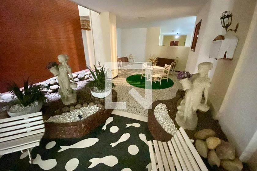 Furnished penthouse with 1 bedroom and 80 m² — photo 32