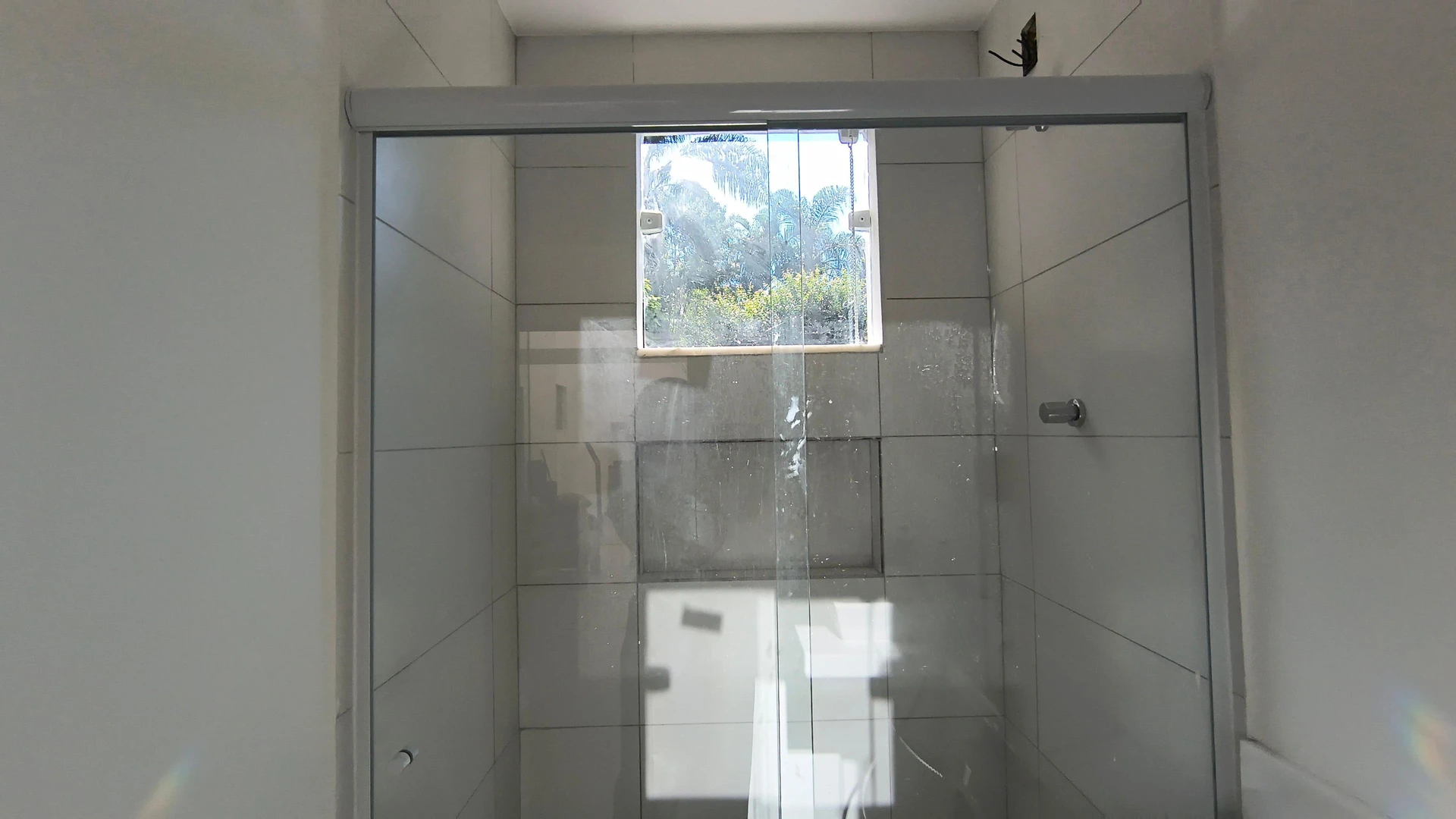 Casa sem mobília com 3 quartos, quintal e churrasqueira — photo 22