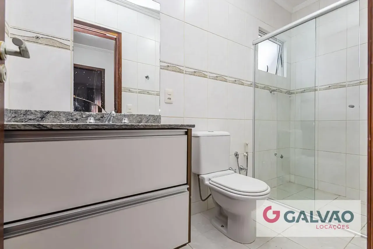 House in a gated community with 3 bedrooms and 1 bath — photo 16