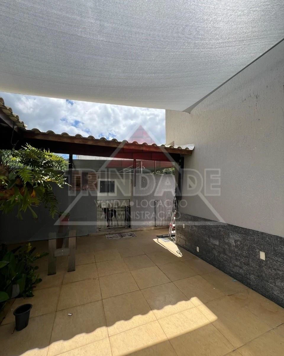 Casa mobiliada com 4 quartos e vista para as montanhas — photo 32
