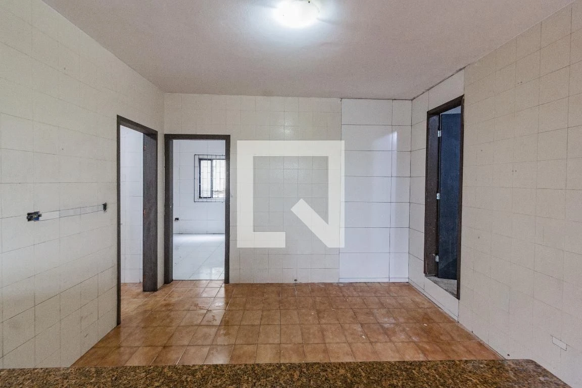 Studio, 70 m² — photo 13