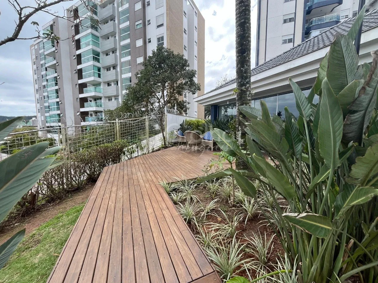 3-bedroom apartment with a home office in Florianópolis — photo 22